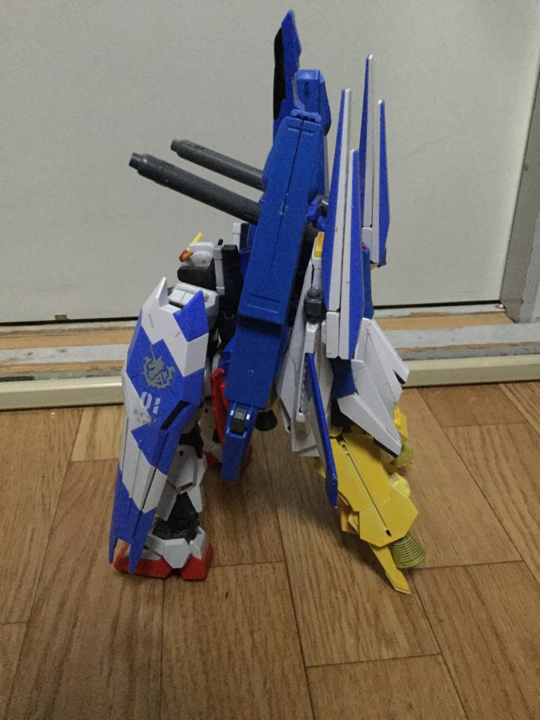 横からの写真です