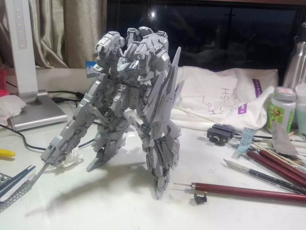 1つ目は、长い间を考えて、最后には新しい自家制、再设计します。