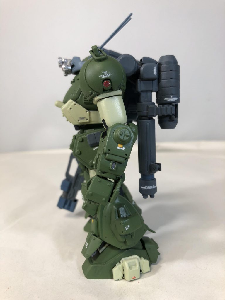 形状変更してる部分はジャンクとプラ板から。自分流の縛りとしてボトムズキットからの流用は一切なしで。