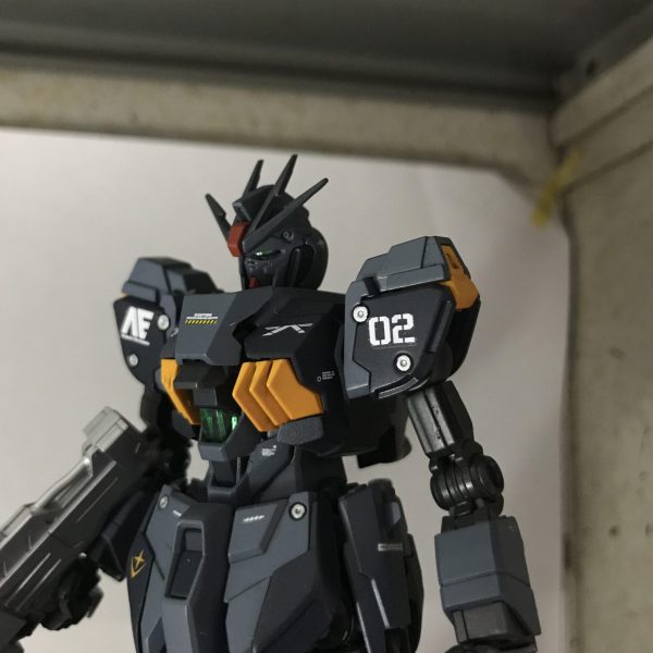 ナラティブガンダム2号機