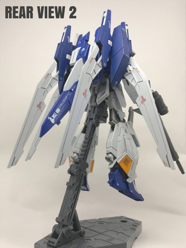 もう一つバックショット。
テールバインダーのデカールがお気に
入りです。 d(^_^o)