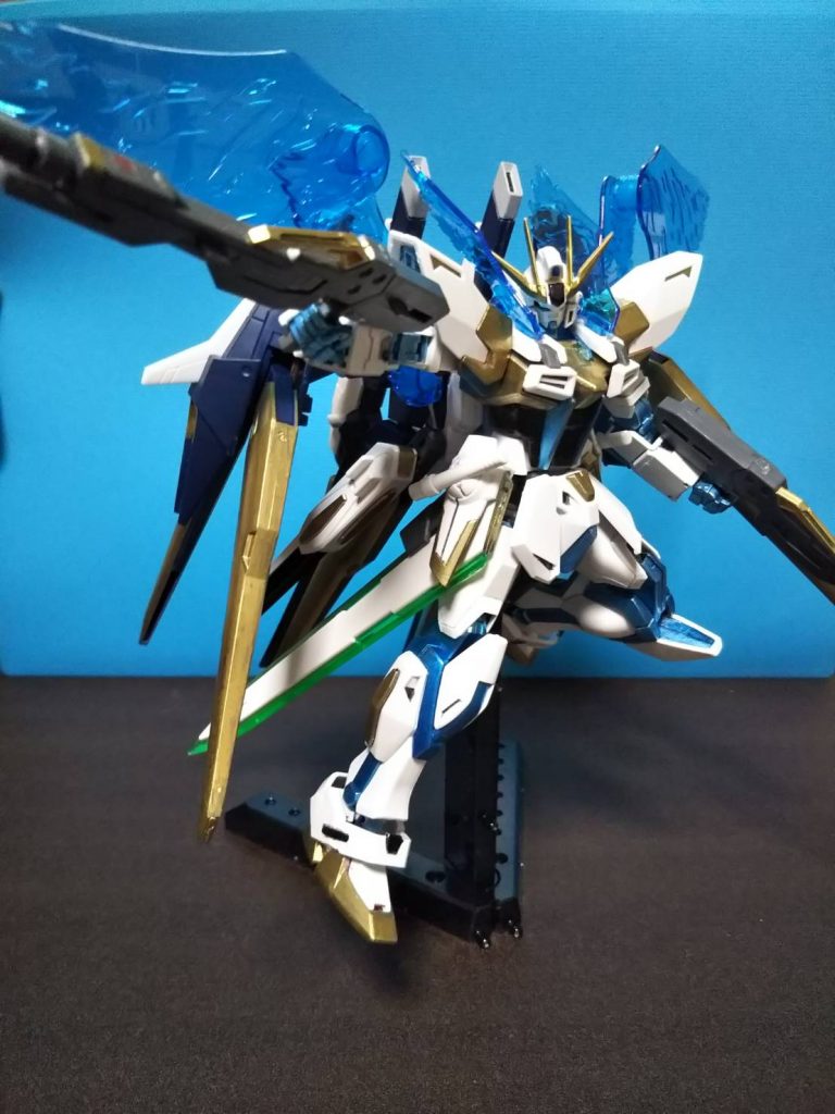 初めての改造でスタービルドストライクを自分なりに改造してみた 月夜の雪猫 さんのガンプラ作品 Gunsta ガンスタ