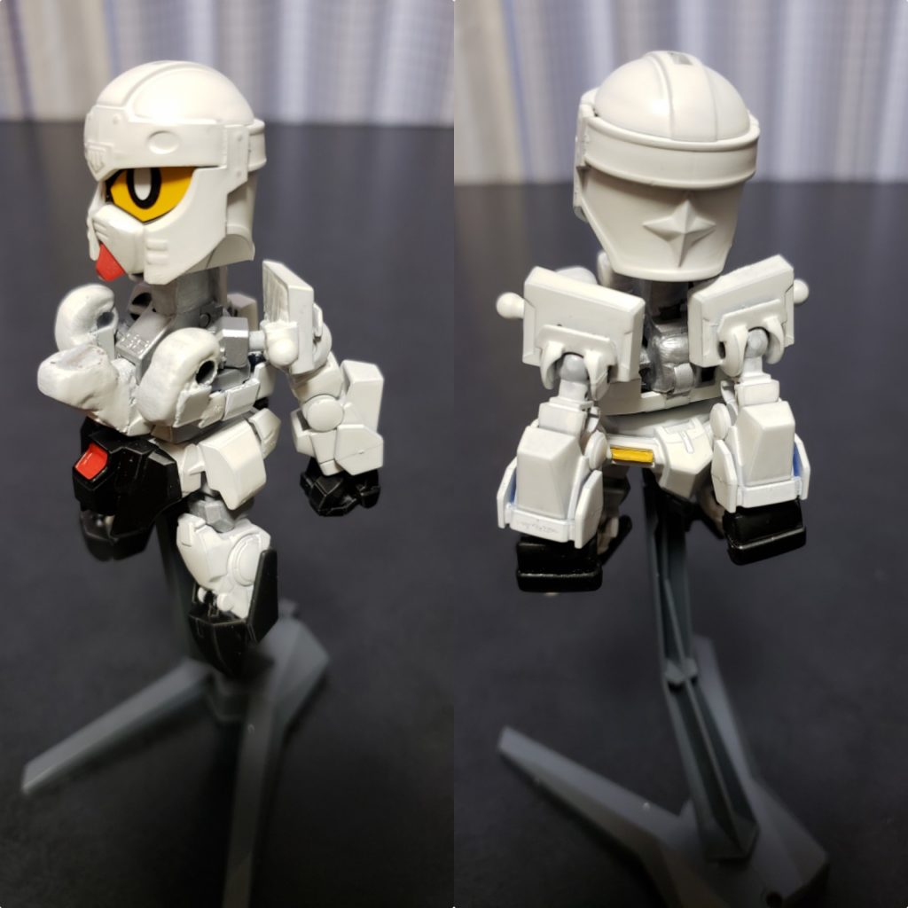 メインとなる胸部の構造。合体時は原作通り両腕が背部に回り込めるようにフレームを加工しました。
ガオガイガー時の両腕が差し込めるように肩の前方にジョイントを仕込んでます。