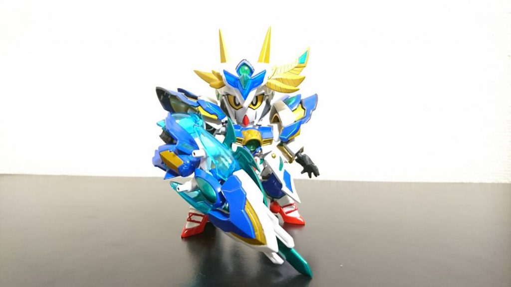 GNシールドは手に持たせることでライザーソードのような大剣にもなります！