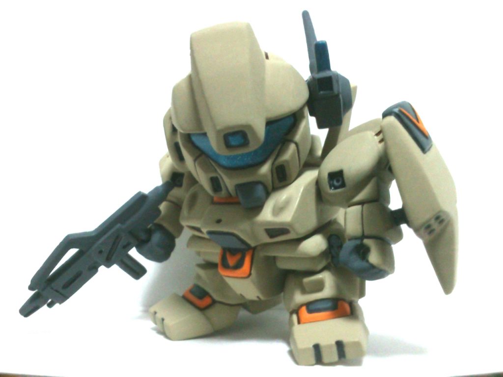 下地にはアクリジョン、本塗装はタミヤアクリルやシタデルカラーの水性塗料筆塗りです。