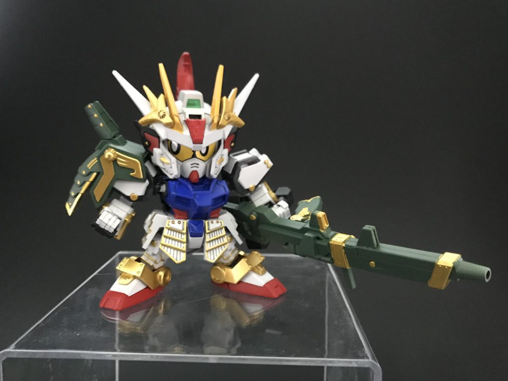 ランチャーストライカーを装備した姿
ランチャーと武者頑太無の種子島ライフルを組み合わせてます。