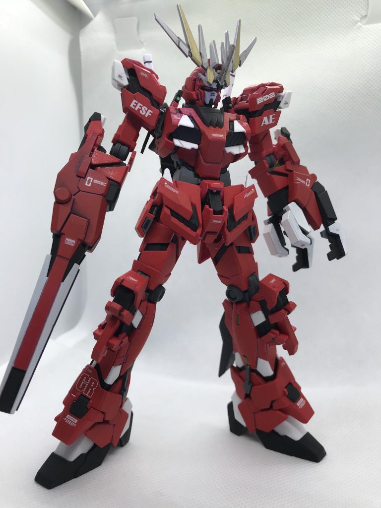 RX-0の5号機、ワイバーン
サーペント同様、バンシィの後継機。
本機もゼネラルレビル特務隊所属ブルーセカンド、サーペントと同様、ジオン根絶やし構想により造られた機体。
常にNT-Dが発動状態にあるが、人の感情を持たない搭乗者のためサイコフレームが発光することがない
ブラックサイコと呼ばれている。