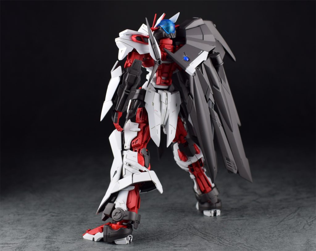 ガンダムアストレイノーネイム–3枚目/制作者：@haruka_a