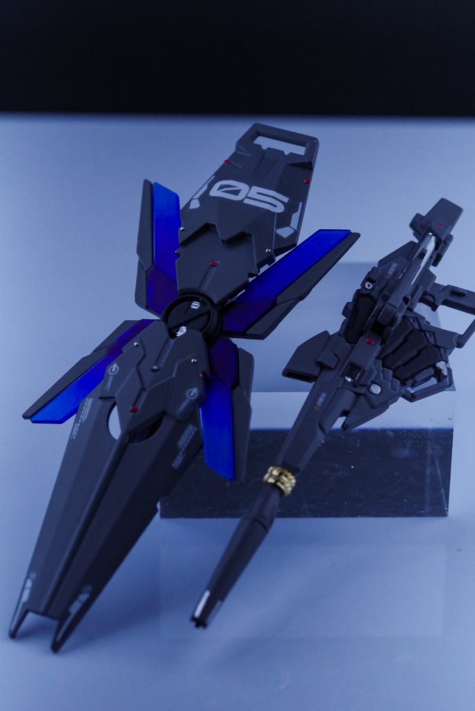 武器は主にユニコーンから流用しています