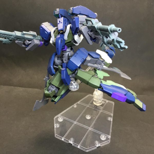 グレイレギンズ