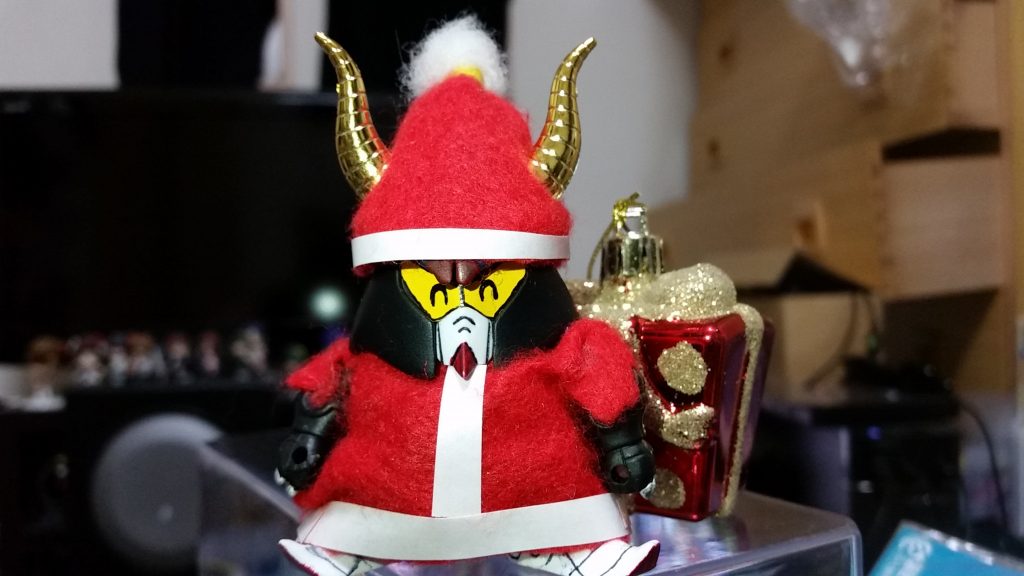 サタンガンダムをベースに服やら装飾やらを色々。