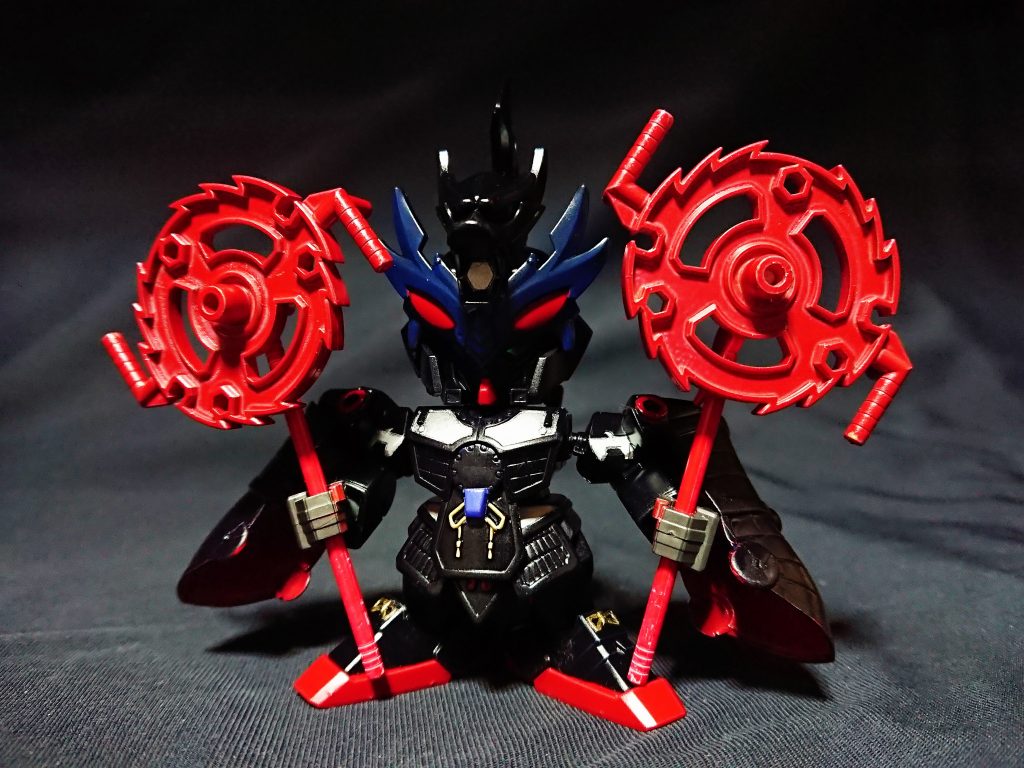 武器は合体武装の七之輪 七賢輪を使用しビームリングとしました。
投擲武器から車旋戟になる赤光圏(シャッコウケン)という名前です。