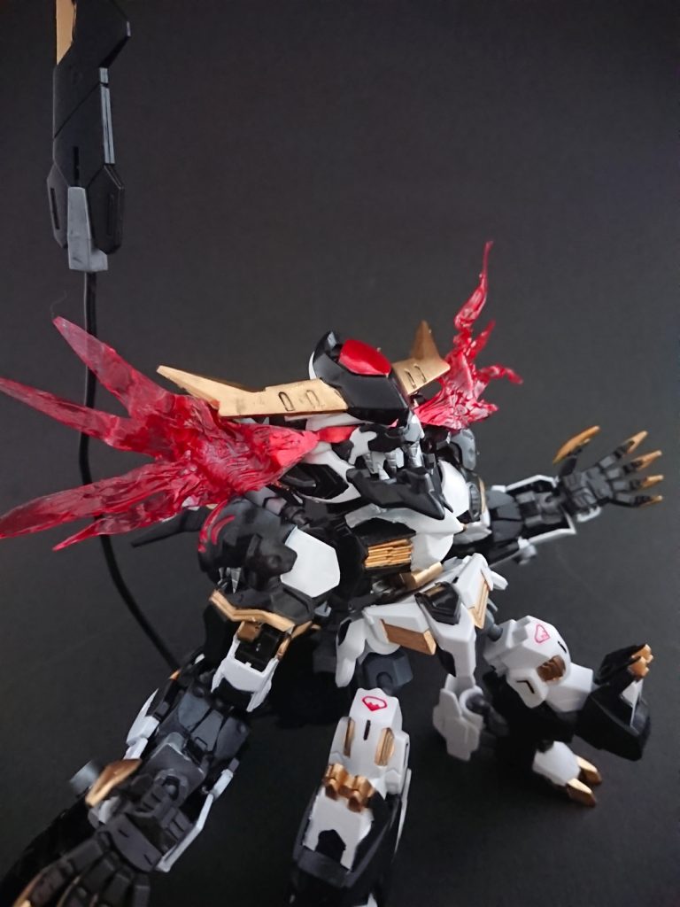 咆哮風ポージング