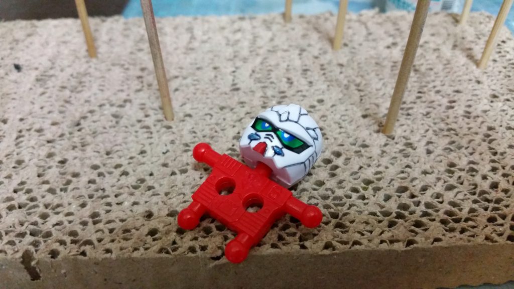 フレーム構造なので、ほかのちーびーとパーツ交換が簡単にできます。