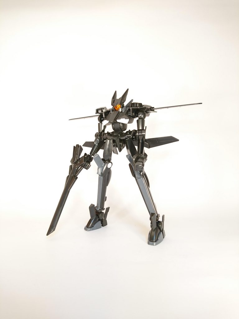 パチ組み、MS形態のフロントショット。