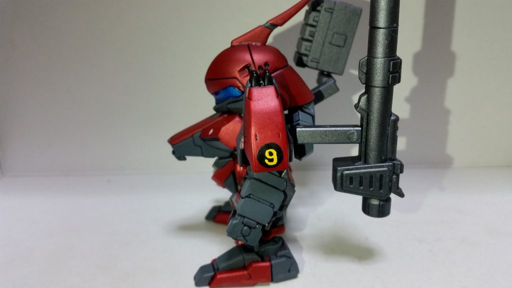 左肩には⑨が…。手描きです。