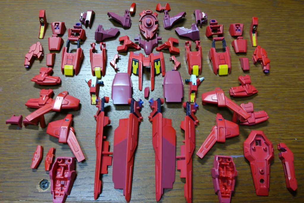 [塗装後]
メインはシャアピンクですが、所々にシャアピンク2を入れてます。