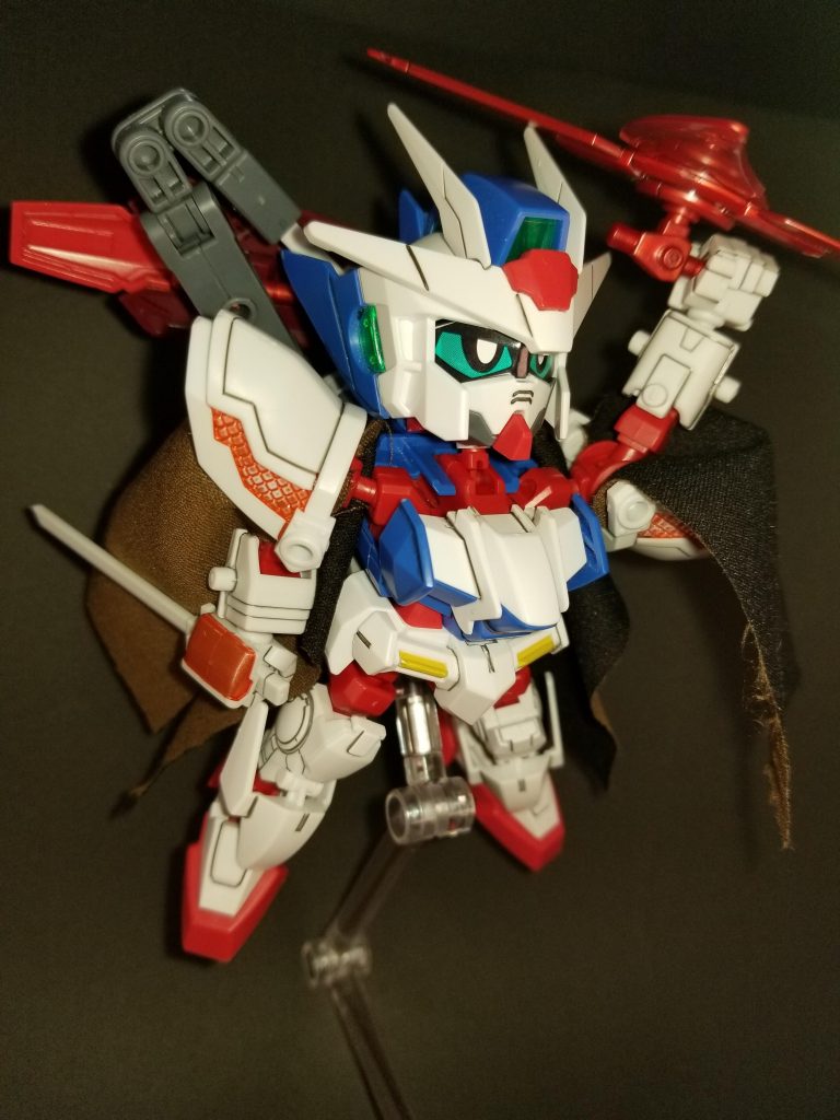 閑話休題
ニンジャ装備で飛行をすると、手裏剣をプロペラのようにして空を飛ぶ。
もちろんこの方法にこだわる必要はないのだが、*SDといえばふとした瞬間のコミカルさ*だとタヌベロスは譲らない。