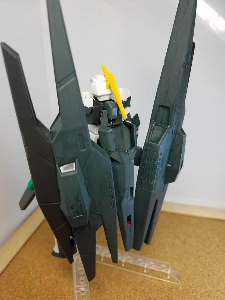 色ムラや境目の塗装が上手くいきません。難しいですね、これ。