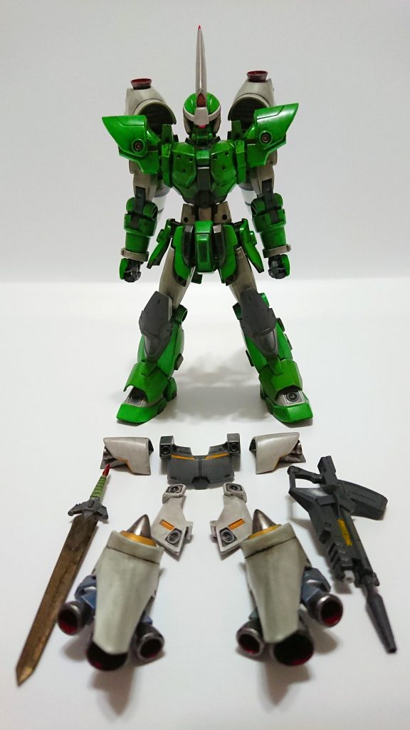 スタティック・ディスプレイです。
…一度やってみたかったので…
(あっ、ブースター置き忘れた…)