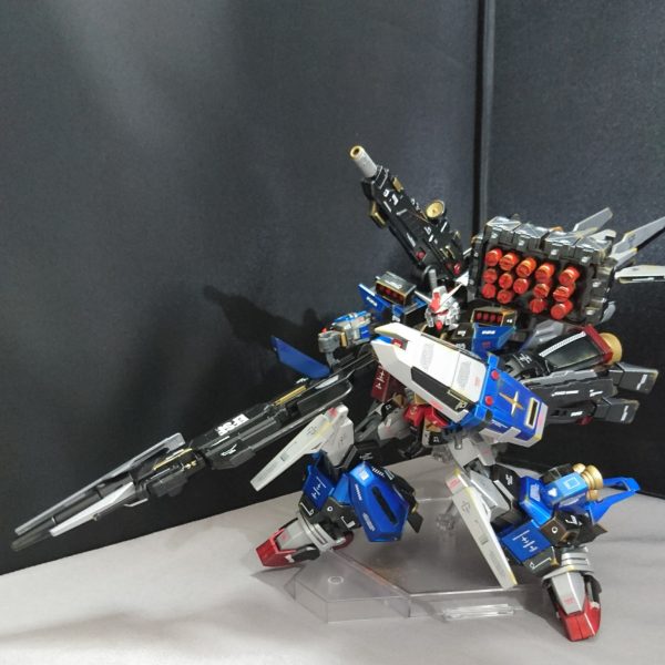 アメイジングストライクフリーダム(プラネイトディフェンダー装備)