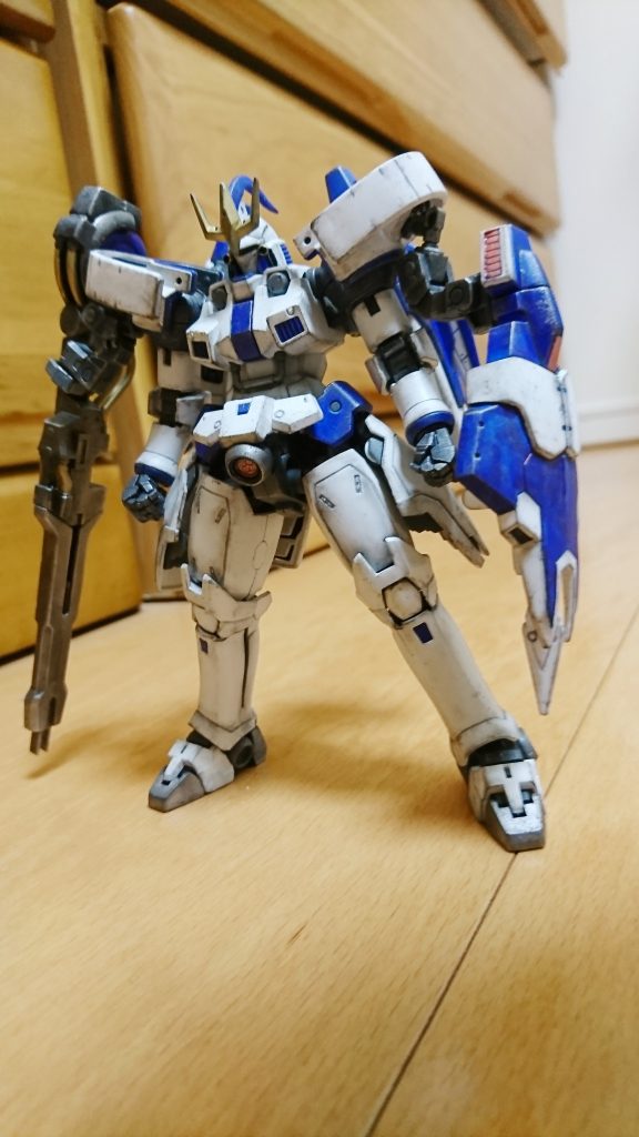 うーん…トリガー部分作り忘れてますね😱
デカール貼付け前です。