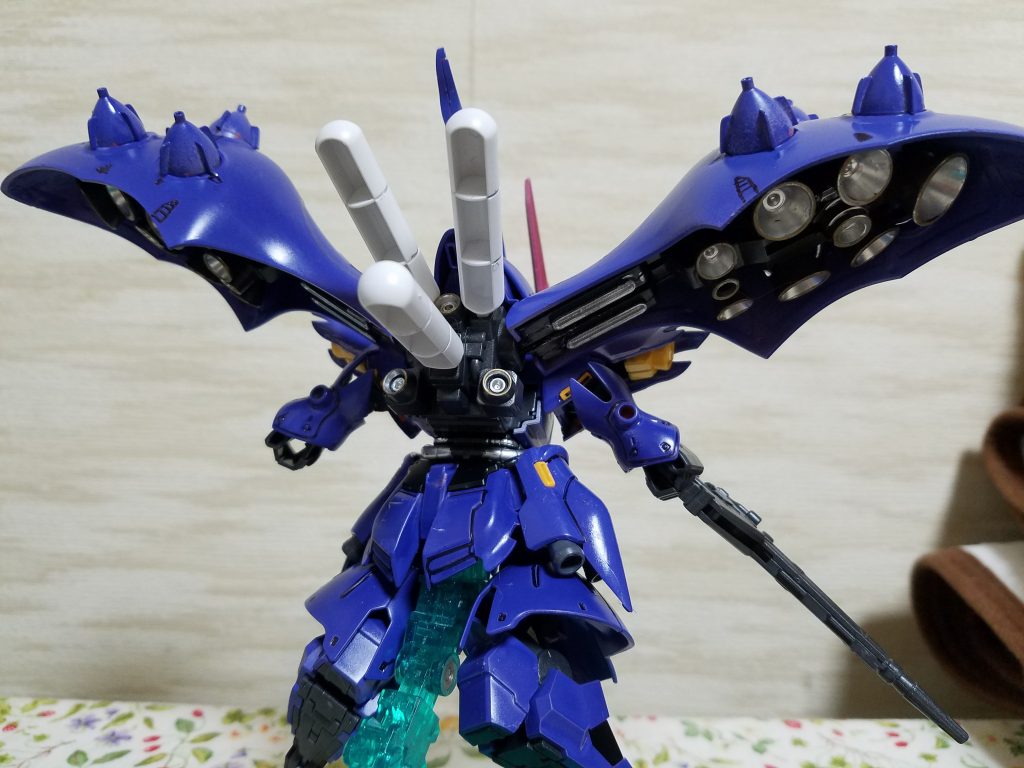 バックショット。バーニア類は銀で塗りました。