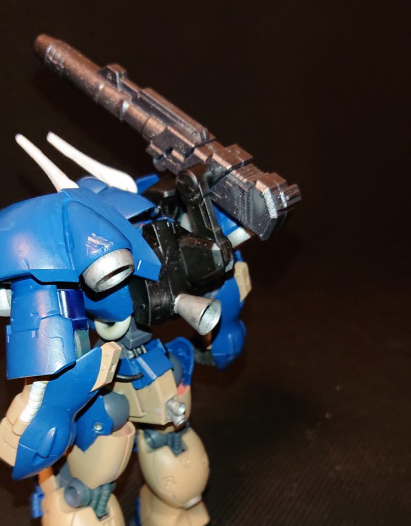 バックパックはアスタロトから拝借。MSキャノンをポン付け