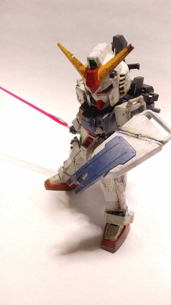 武装④・⑤
シールド・ビームサーベル
シールドにはヒートホークに切れた感じのダメージ加工をしてます(*´▽`*)