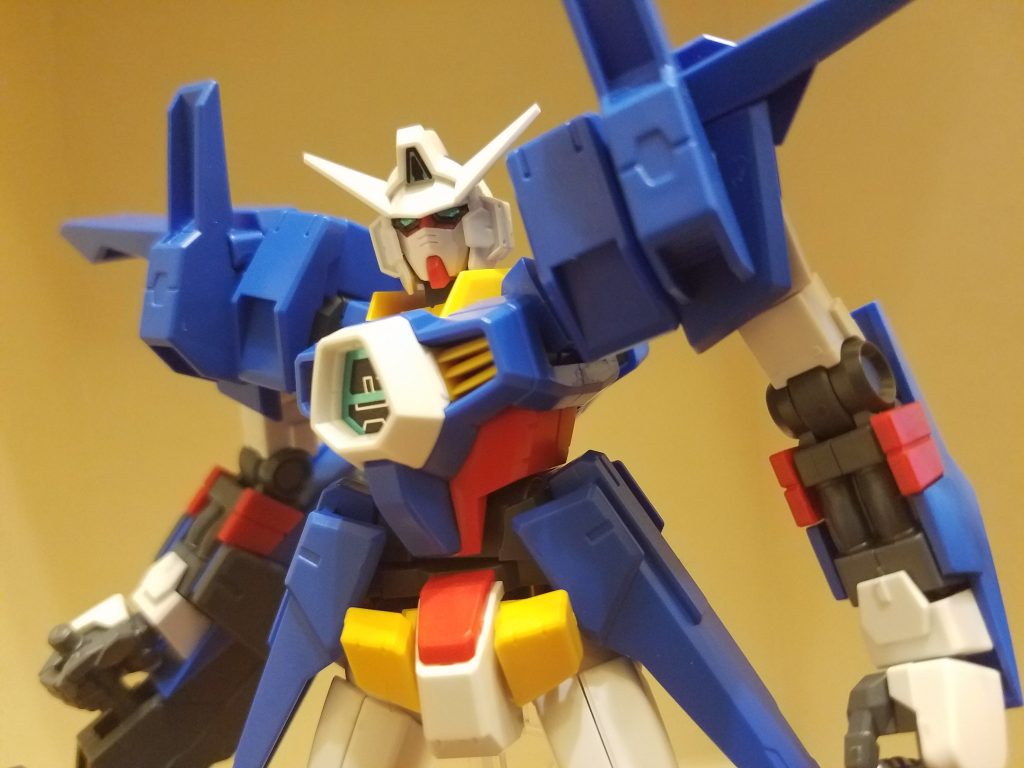 肩はスパローの肩の上からzzIIの肩をはめてゴツくしました。