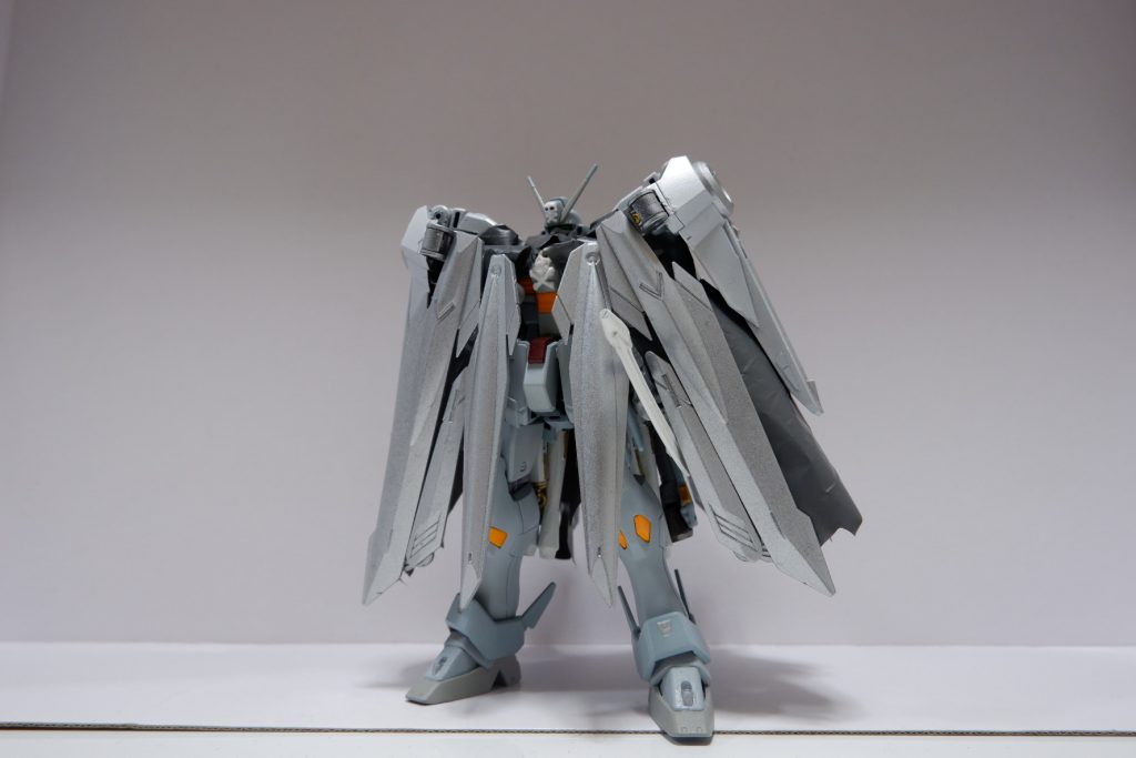 ABCマントも同時装備できます。が、フルクロスが既にあるのであまり意味ないのかも。