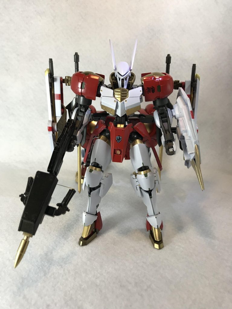 ## 〜機体設定〜
*HI-012 ワルキューレ・モンタージュ*
彼がモンターク商会を通じて集めた、ヴァルキュリアフレームの機体である。
機体名は