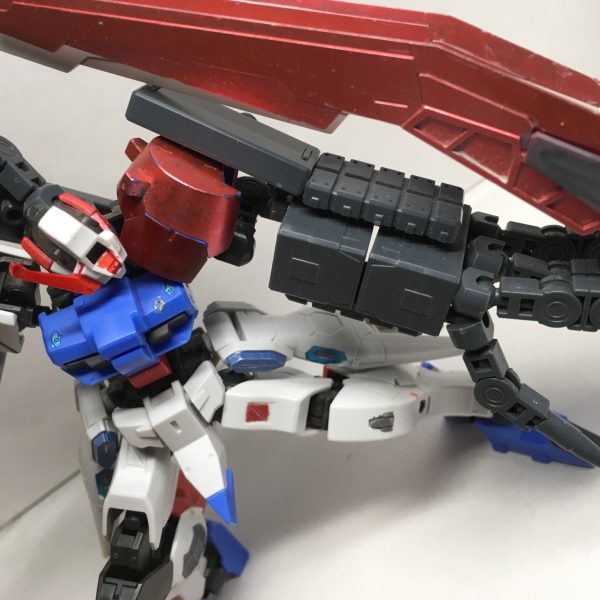 ガンダムアスタロト ファング