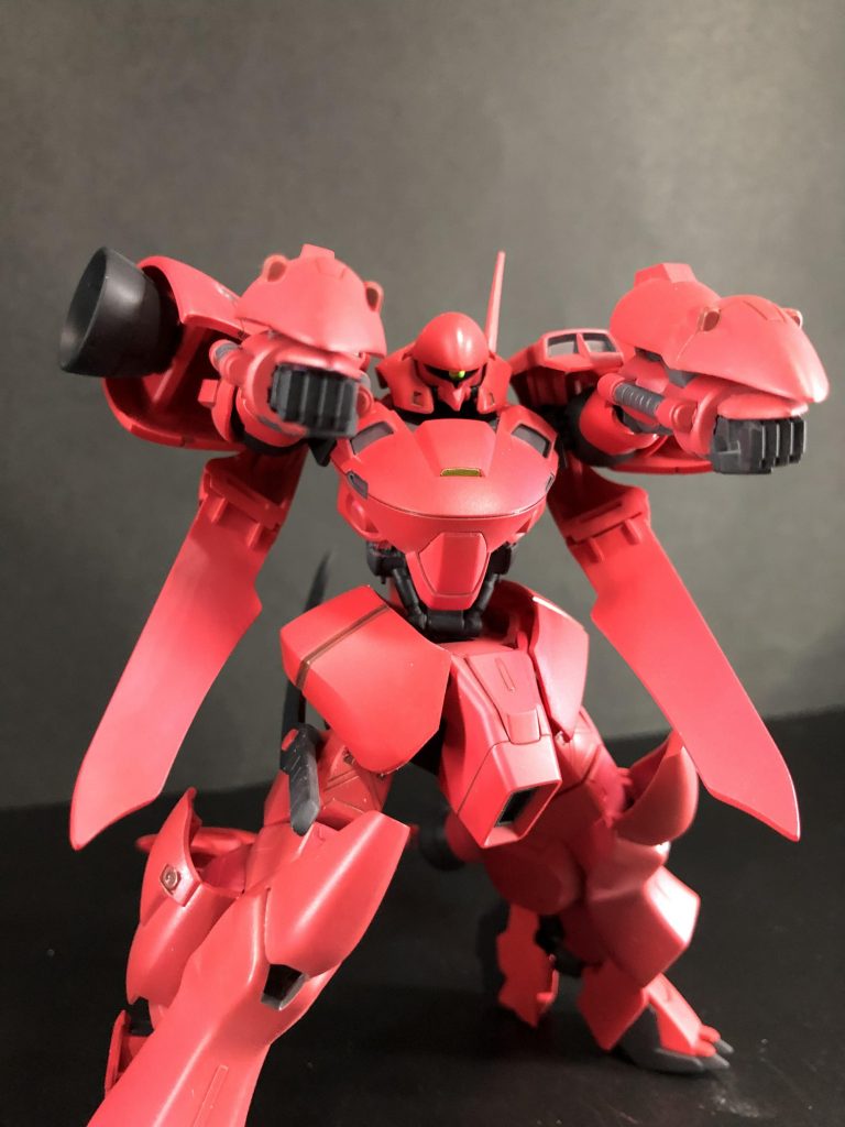 この腕の武器がガーベラテトラっぽくて良いですよね。