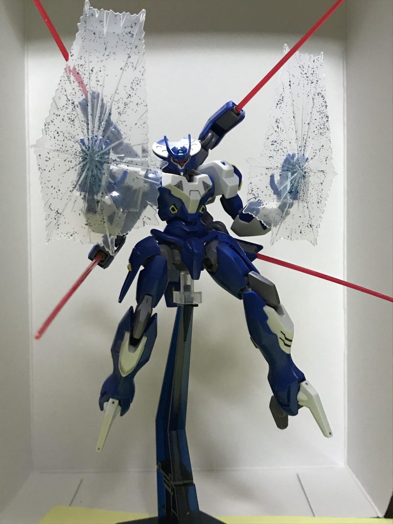 ビームサーベルを展開。