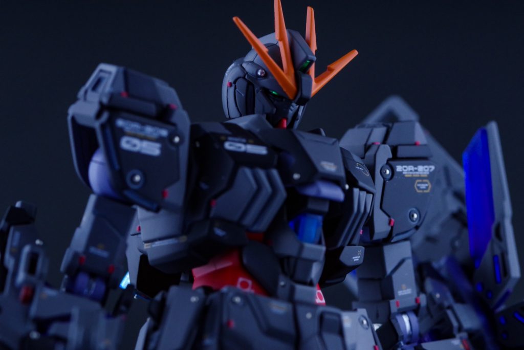 肩や胴体、頭はほとんど無改造です