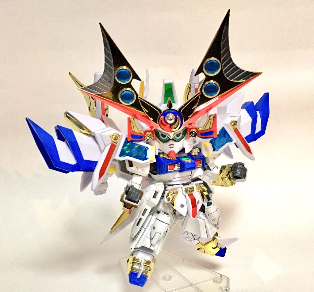 肘、膝も曲がります。