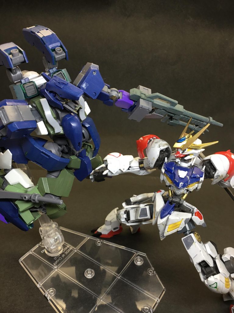 ー試験中にてー今年最後の改造ガンプラでした!あんまり伸びないと思うけど、来年もよろしくお願いします(^^)