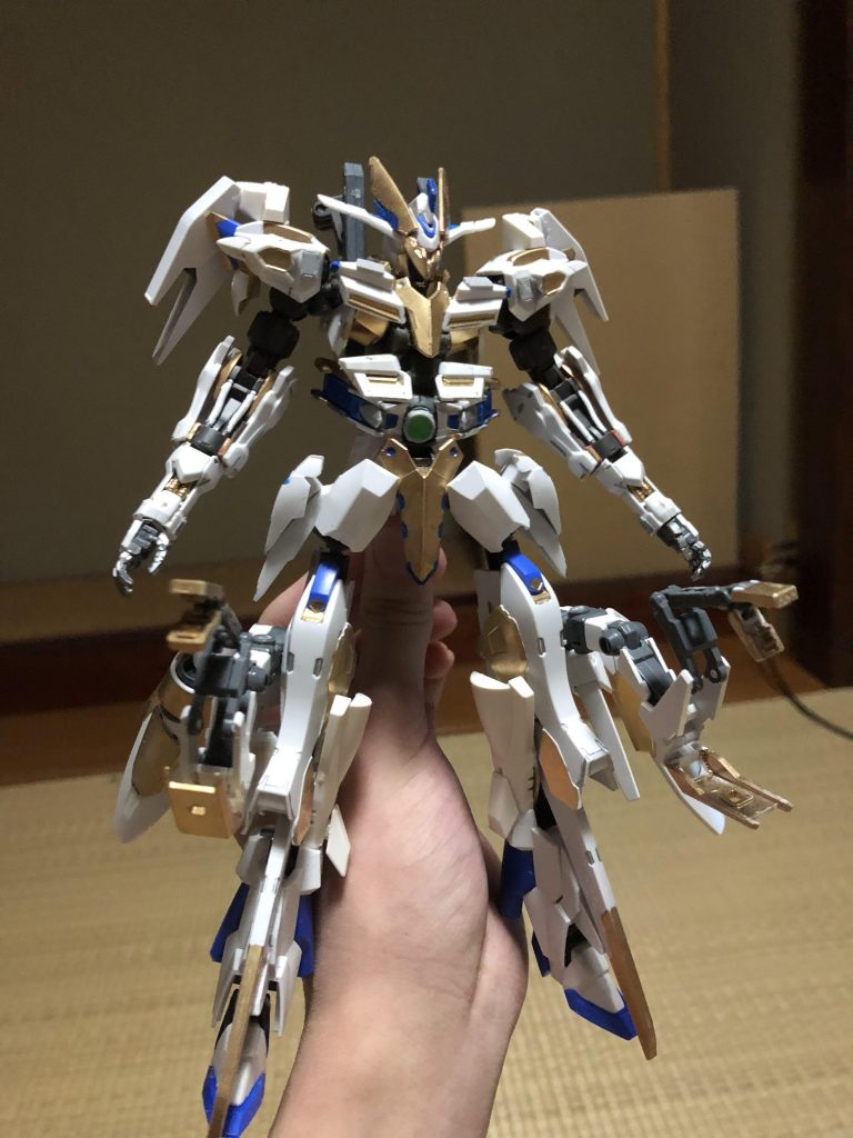 ｢ガンダムシャルティア｣に様々なパーツを付け始めた頃です。