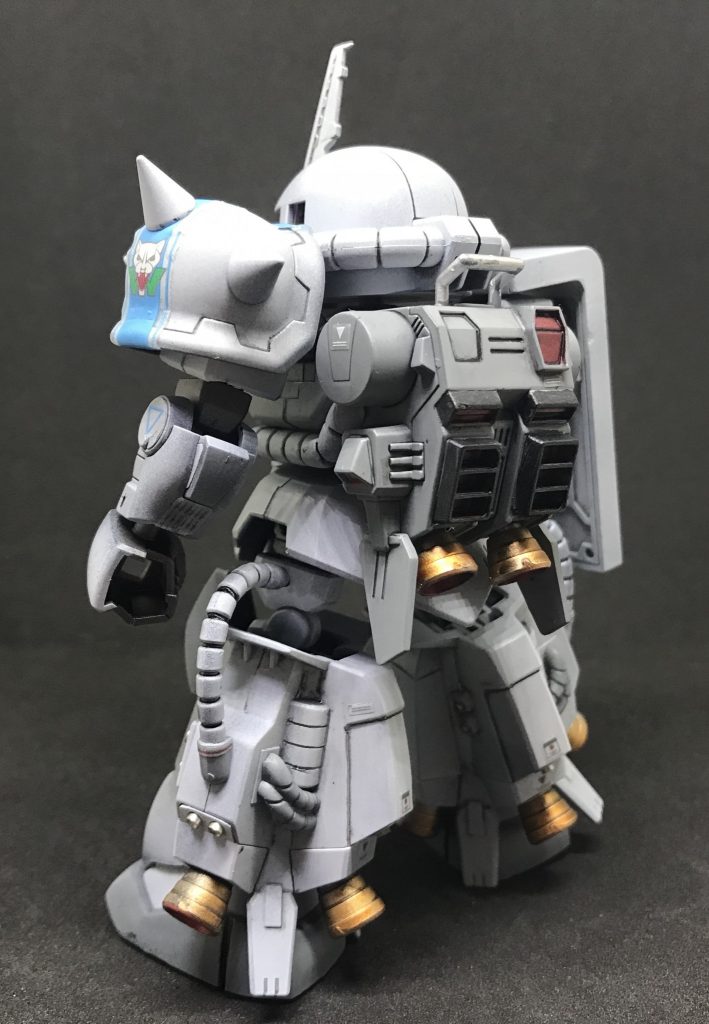 バックパックは接続軸を加工した以外は無改造です。