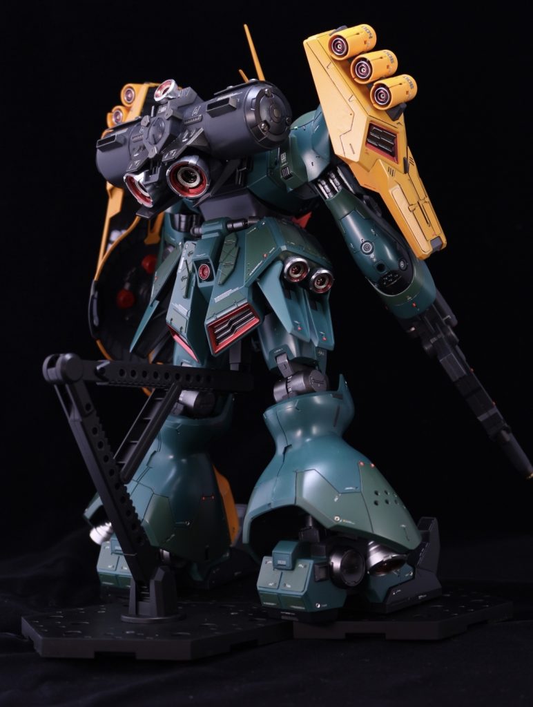 バックパックを大型化しました。