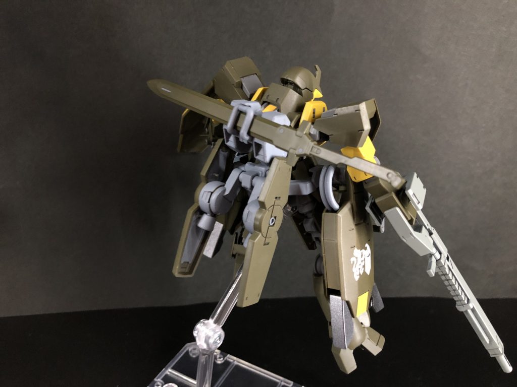 後ろ姿。グレイズのスラスターってかっこいい！