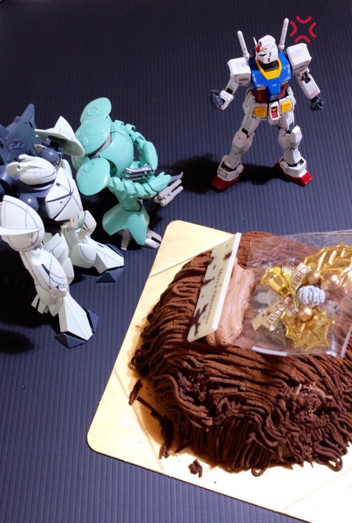 ダム:ジオになにしたのかはケーキを見たらわかった
ターンX:∀が「今出れないから代わりにやっておいて」って言ってた
カプル:はんせーしてるー