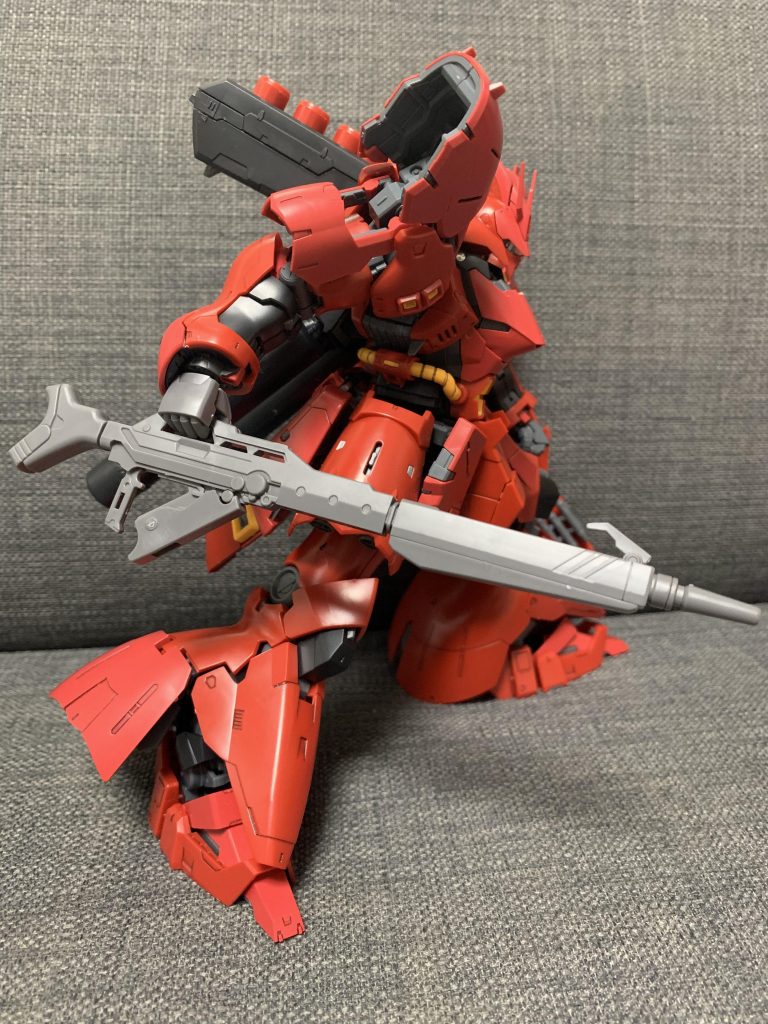 より元絵に近い角度ですが、こちらは少し痩せて見えます。