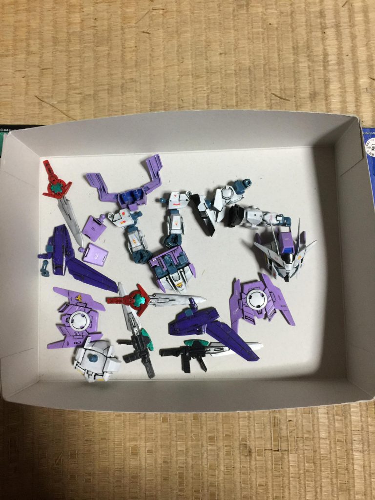 ダブルオーダイバーエースのスミ入れ制作工程と水転写デカール貼り制作工程!