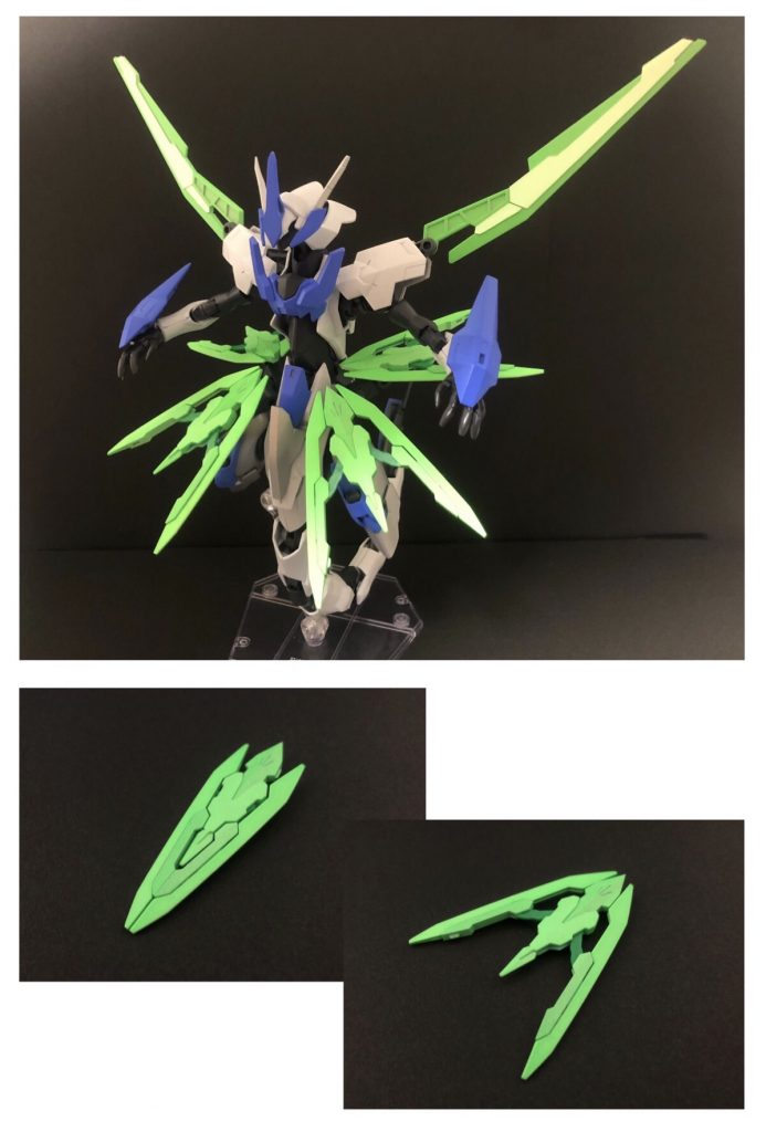 バインダー展開！！

ガンプラオリジナルギミックとして、4枚のバインダーを展開することができます。
最大出力って感じですかね？笑



そしてそして…
本作にはもう一つのギミックが…