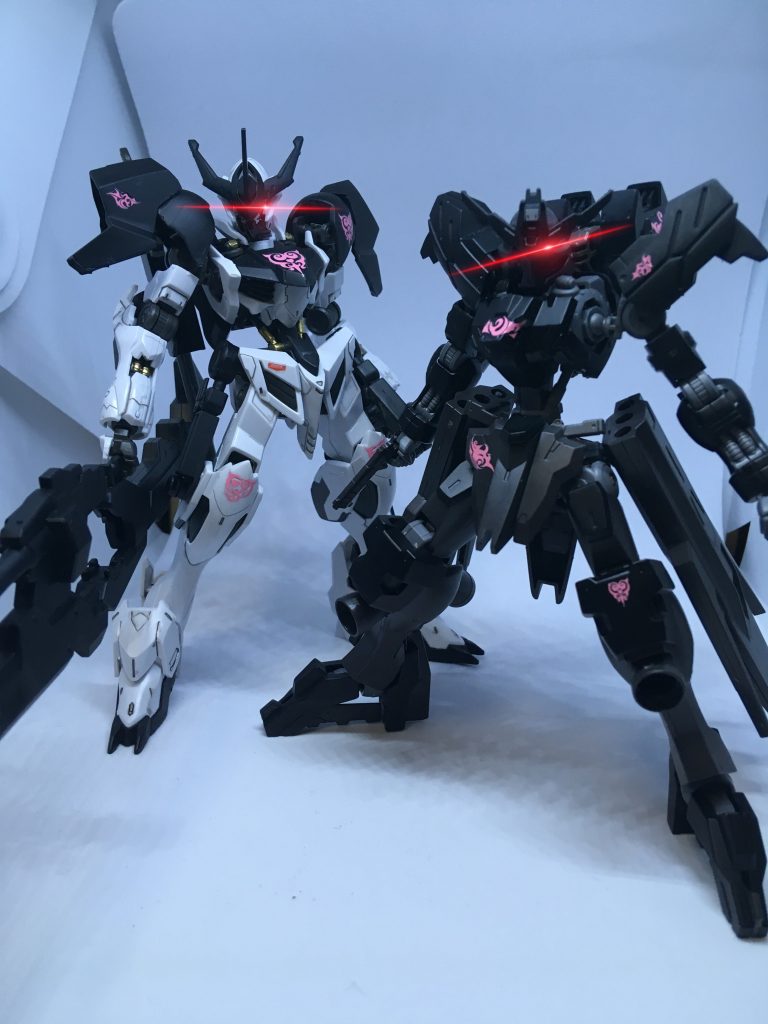 以前のヴィダールと並べると
こんな感じです！
加工お許しください！