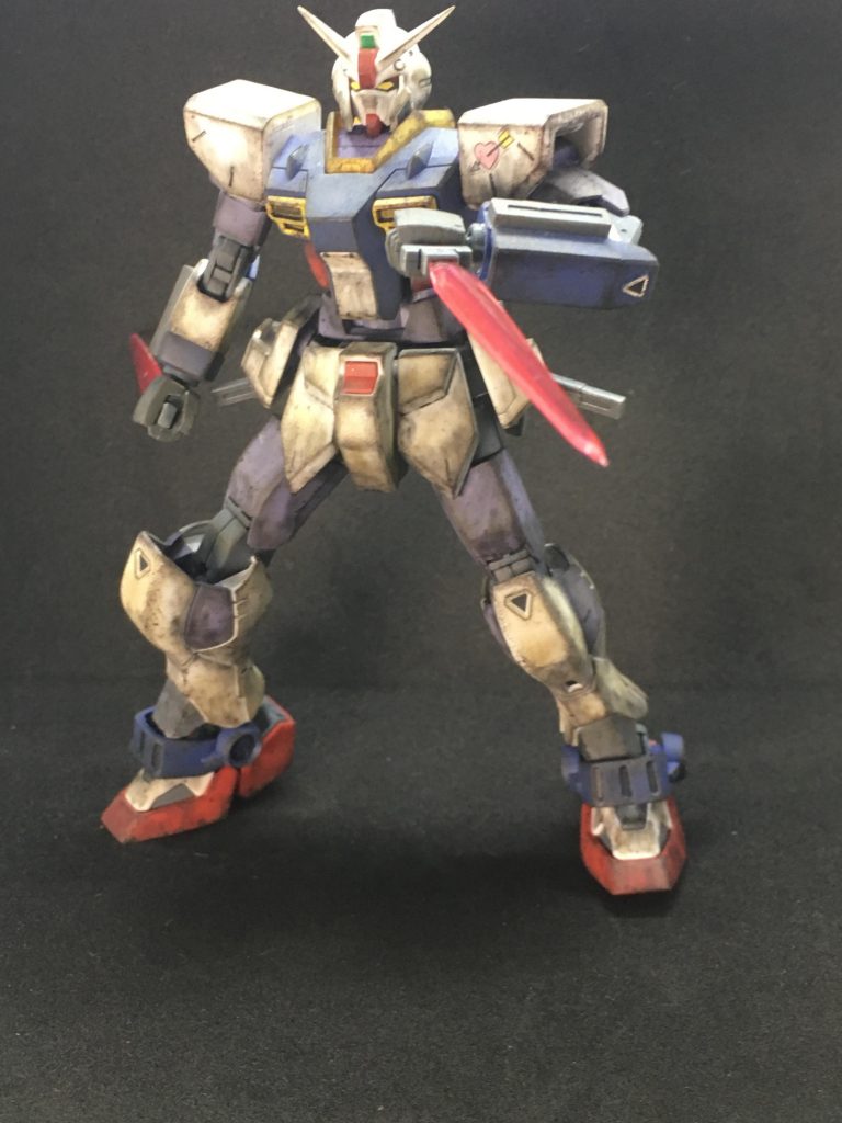 ビーム部分のみ光沢コートしております