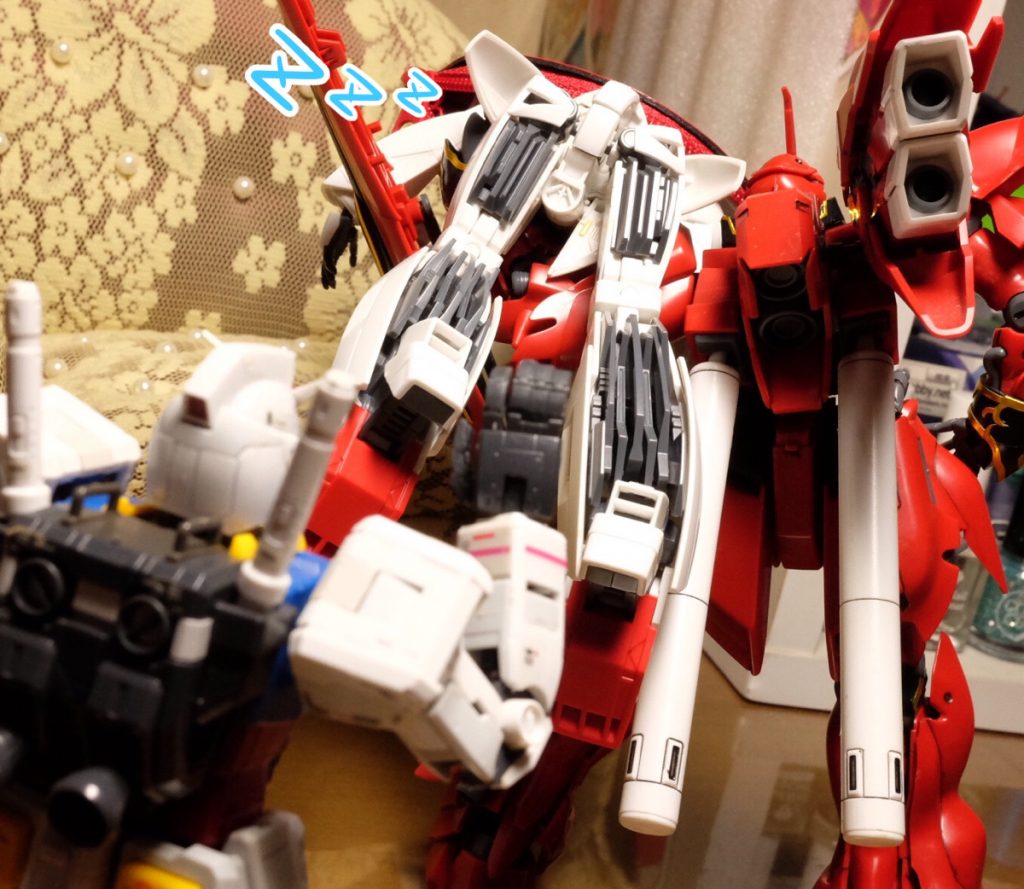 シナ:しばらくコイツは入院するから、後は頼んだぞ〜〜
ダム:はーい、それじゃな〜〜
ダム:……後は頼んだ、って、なにすりゃいいんだ?