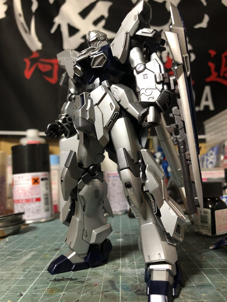 案外やってる人が少なかったシルバー基調での塗装